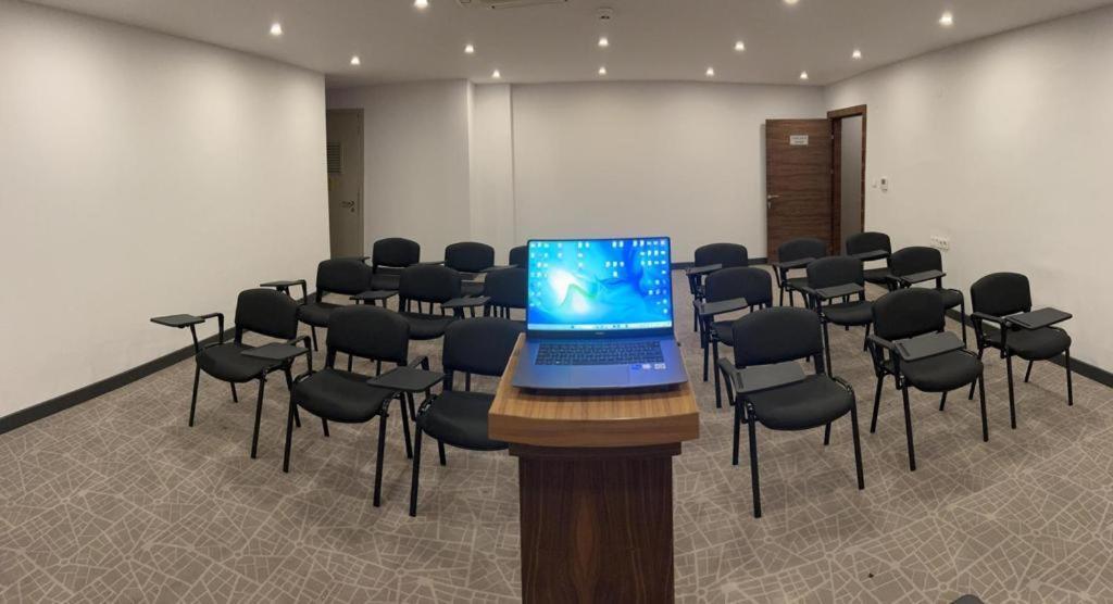 Reikartz 2017 Hotel Ankara Kültér fotó