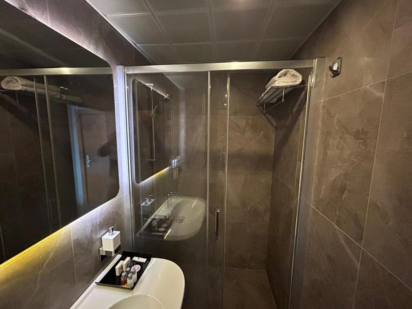 Reikartz 2017 Hotel Ankara Kültér fotó