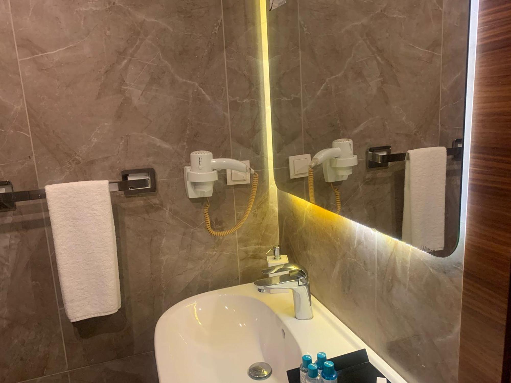 Reikartz 2017 Hotel Ankara Kültér fotó