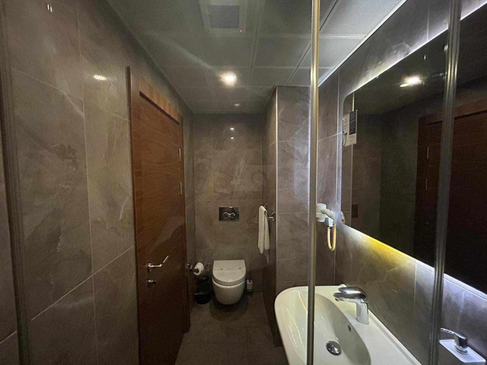 Reikartz 2017 Hotel Ankara Kültér fotó