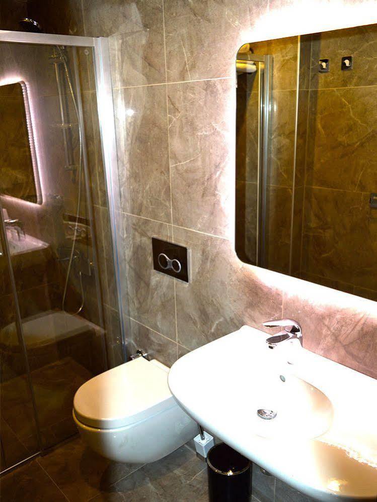 Reikartz 2017 Hotel Ankara Kültér fotó